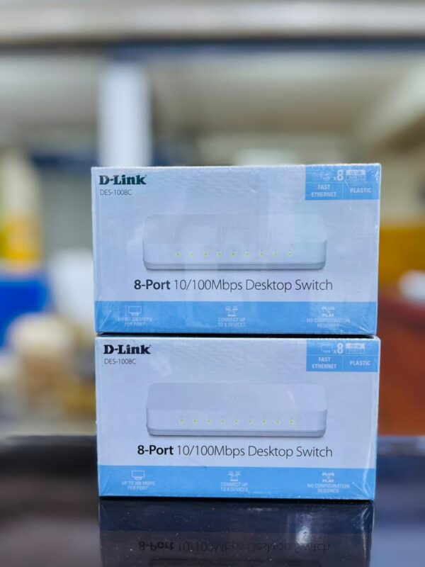 D-Link DES-1008C 8-Port 10/100Mbps Fast Ethernet Desktop Switch
